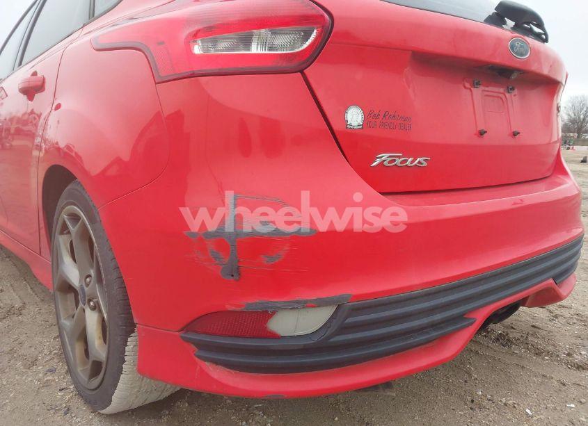 Photo 21 of 2016 Ford Focus ST (VIN 1FADP3L93GL357857)