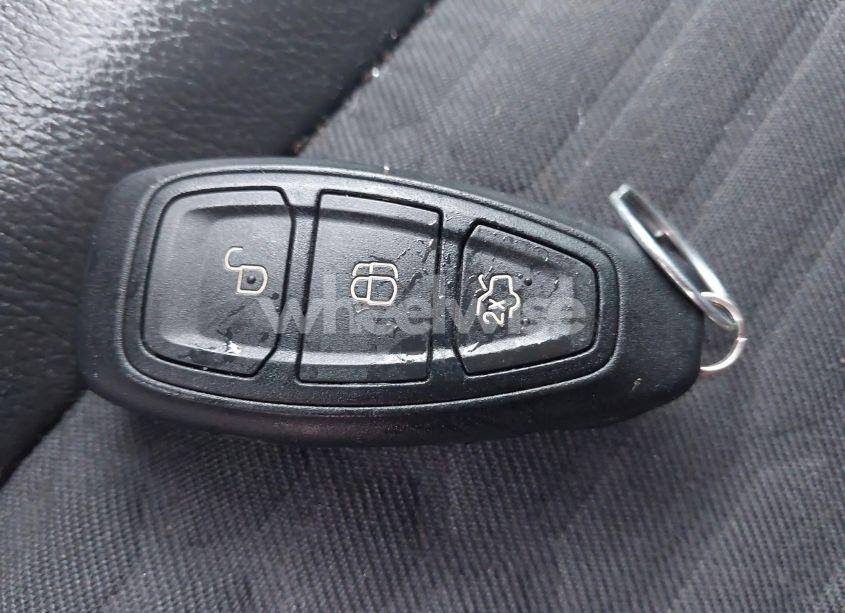 Photo 11 of 2013 Ford Focus ST (VIN 1FADP3L94DL126638)