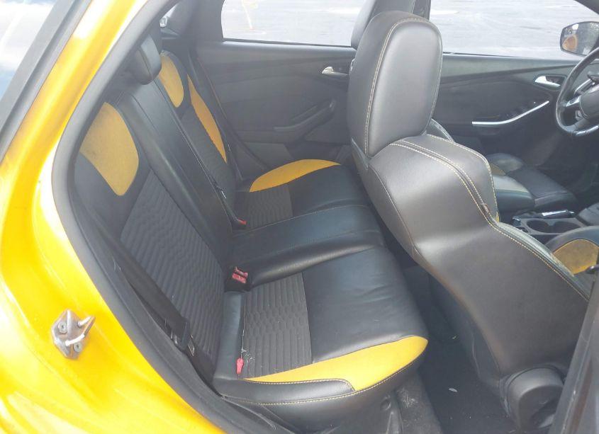 Photo 8 of 2013 Ford Focus ST (VIN 1FADP3L94DL127028)