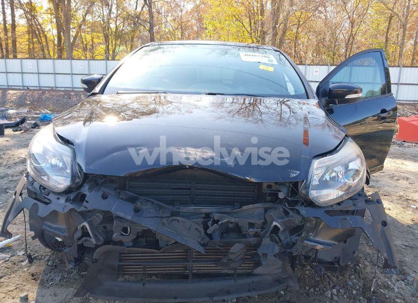 Photo 6 of 2013 Ford Focus ST (VIN 1FADP3L94DL294294)