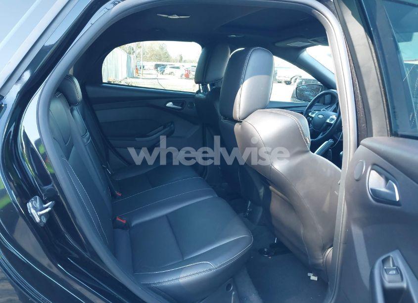 Photo 8 of 2013 Ford Focus ST (VIN 1FADP3L94DL294294)