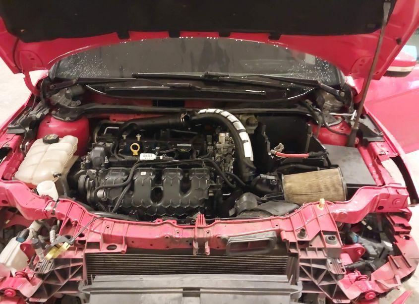 Photo 10 of 2014 Ford Focus ST (VIN 1FADP3L94EL212243)