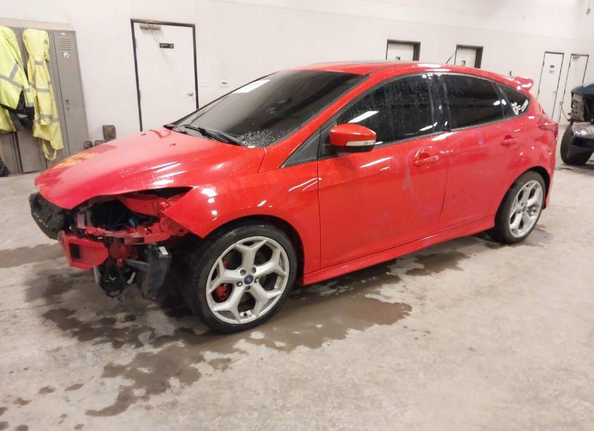 Photo 2 of 2014 Ford Focus ST (VIN 1FADP3L94EL212243)