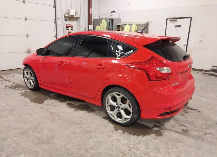 Photo 3 of 2014 Ford Focus ST (VIN 1FADP3L94EL212243)