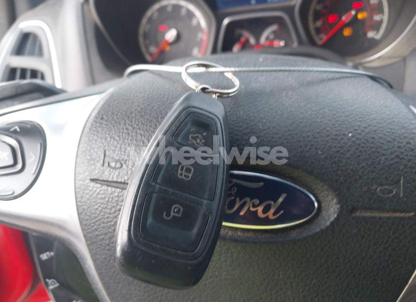 Photo 11 of 2014 Ford Focus ST (VIN 1FADP3L94EL268568)