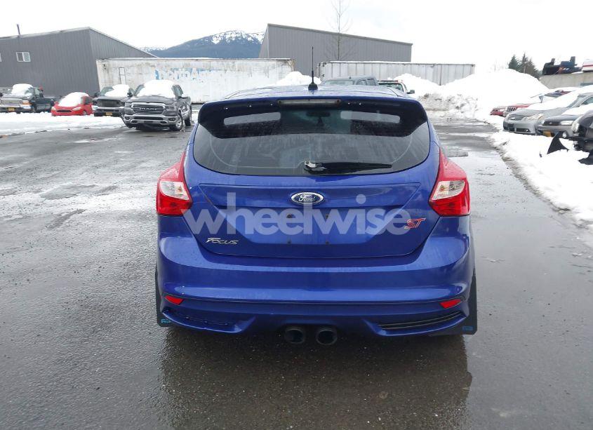 Photo 16 of 2014 Ford Focus ST (VIN 1FADP3L94EL312438)