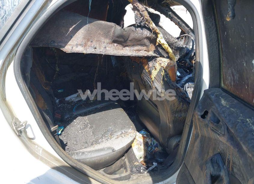 Photo 8 of 2014 Ford Focus ST (VIN 1FADP3L94EL447337)