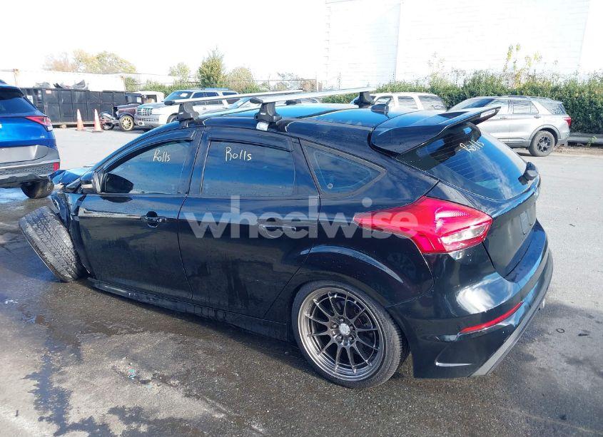 Photo 14 of 2017 Ford Focus ST (VIN 1FADP3L94HL241245)