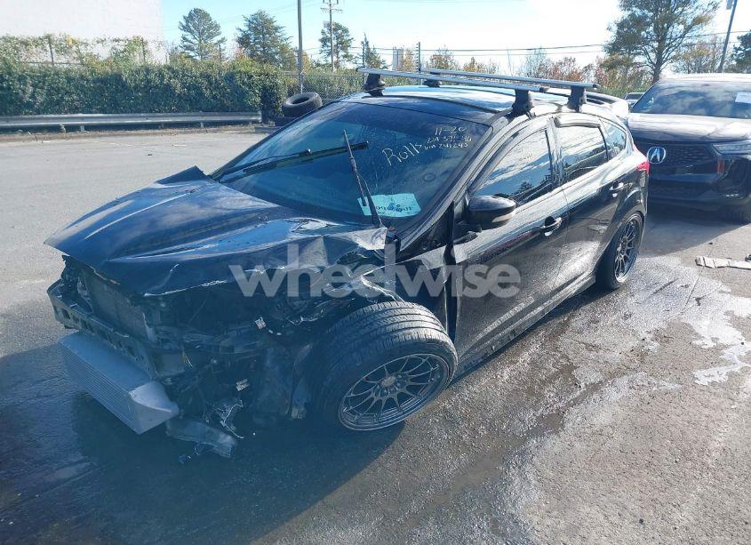 Photo 2 of 2017 Ford Focus ST (VIN 1FADP3L94HL241245)