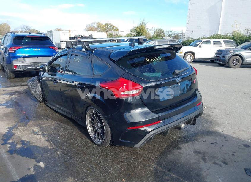 Photo 3 of 2017 Ford Focus ST (VIN 1FADP3L94HL241245)