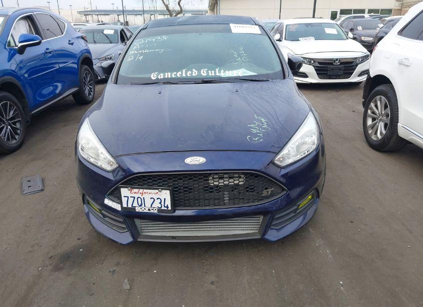 Photo 13 of 2017 Ford Focus ST (VIN 1FADP3L94HL314453)