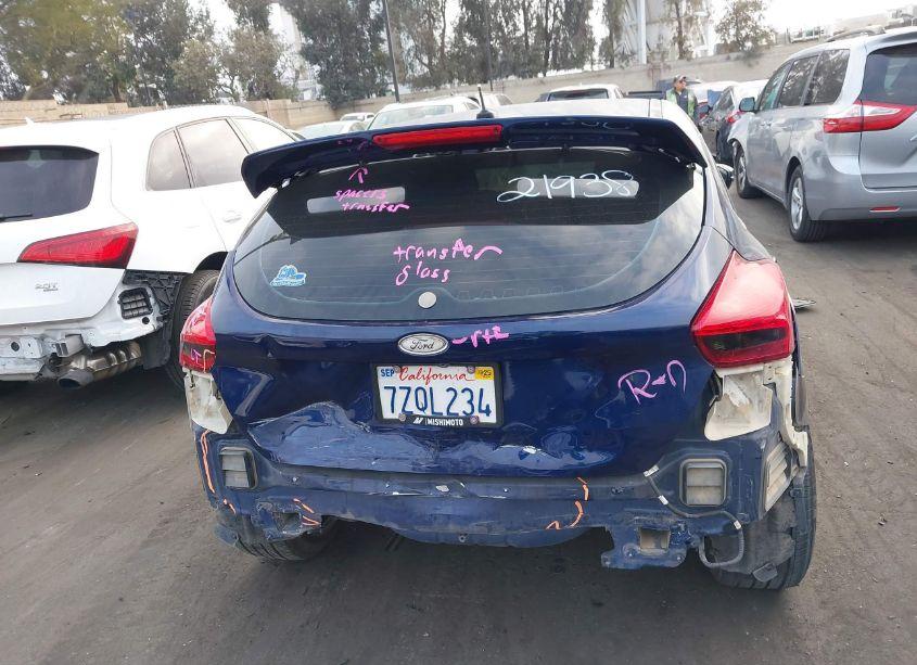 Photo 17 of 2017 Ford Focus ST (VIN 1FADP3L94HL314453)