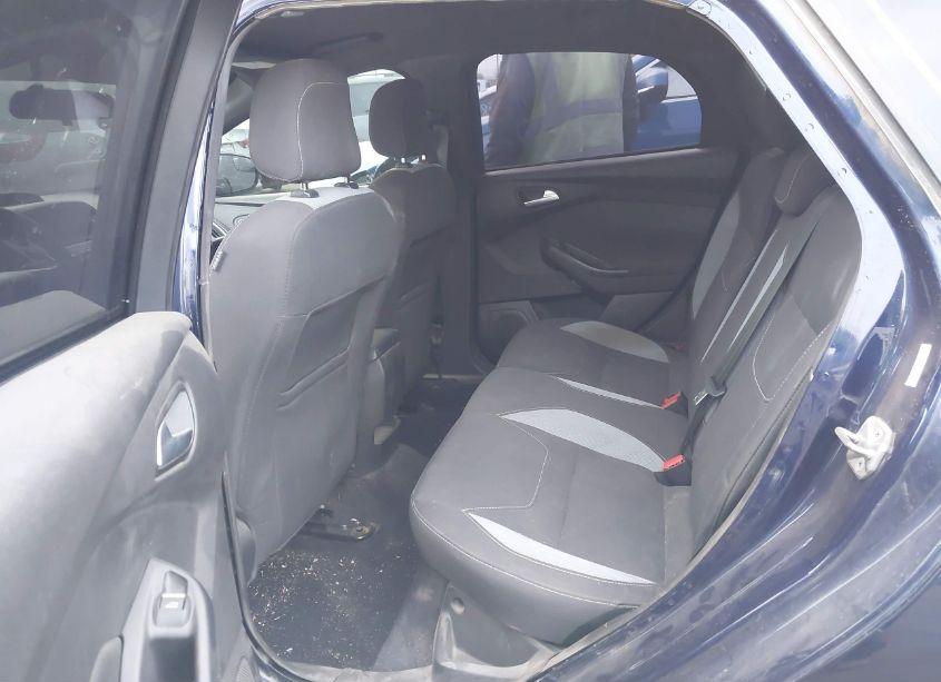 Photo 8 of 2017 Ford Focus ST (VIN 1FADP3L94HL314453)