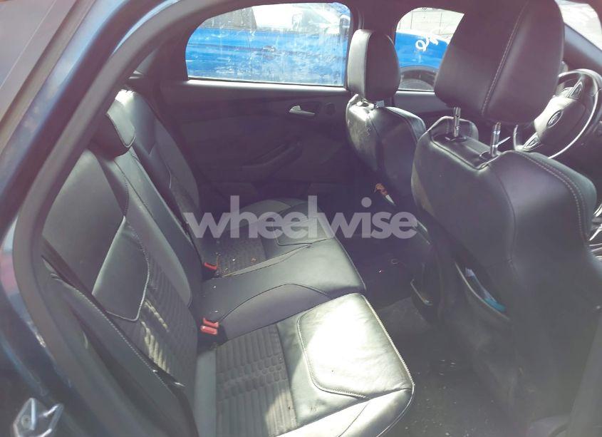 Photo 8 of 2018 Ford Focus ST (VIN 1FADP3L94JL205495)