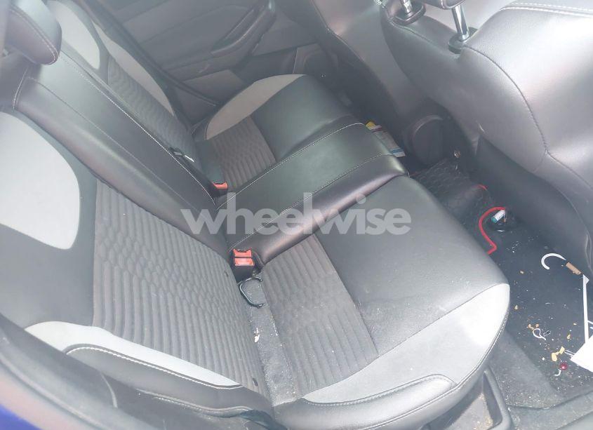 Photo 8 of 2014 Ford Focus ST (VIN 1FADP3L95EL448299)