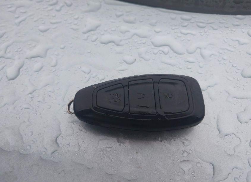 Photo 11 of 2015 Ford Focus ST (VIN 1FADP3L95FL285977)