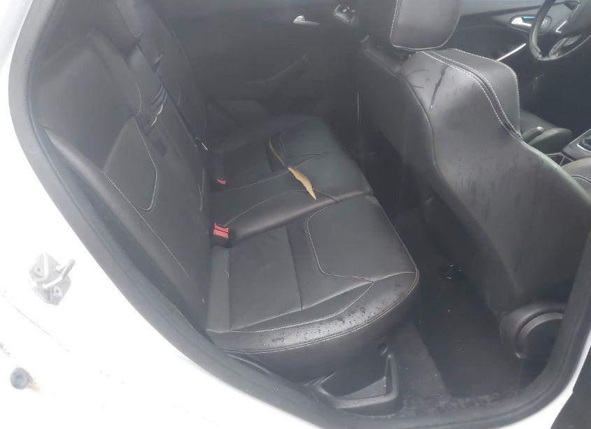 Photo 8 of 2015 Ford Focus ST (VIN 1FADP3L95FL285977)