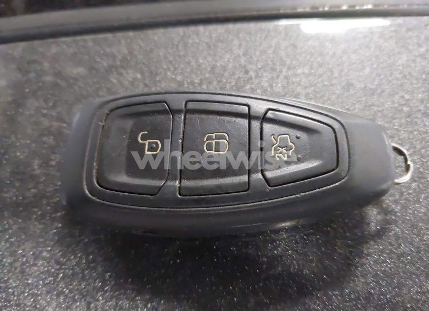 Photo 11 of 2015 Ford Focus ST (VIN 1FADP3L95FL303538)