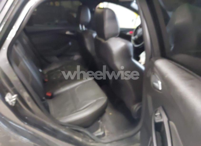 Photo 8 of 2015 Ford Focus ST (VIN 1FADP3L95FL303538)