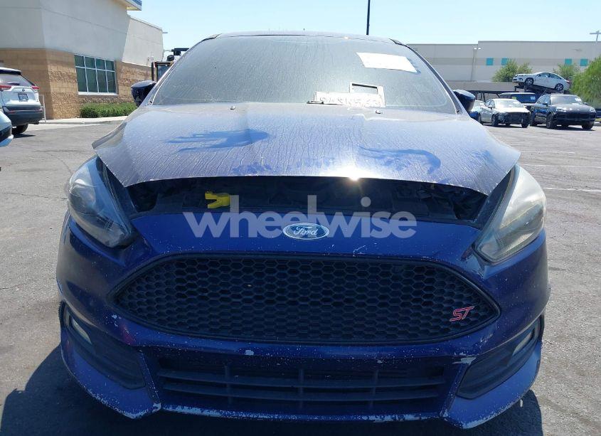 Photo 12 of 2016 Ford Focus ST (VIN 1FADP3L95GL289352)