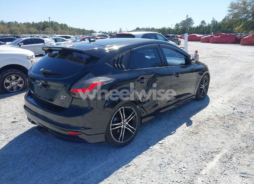 Photo 4 of 2013 Ford Focus ST (VIN 1FADP3L96DL127354)