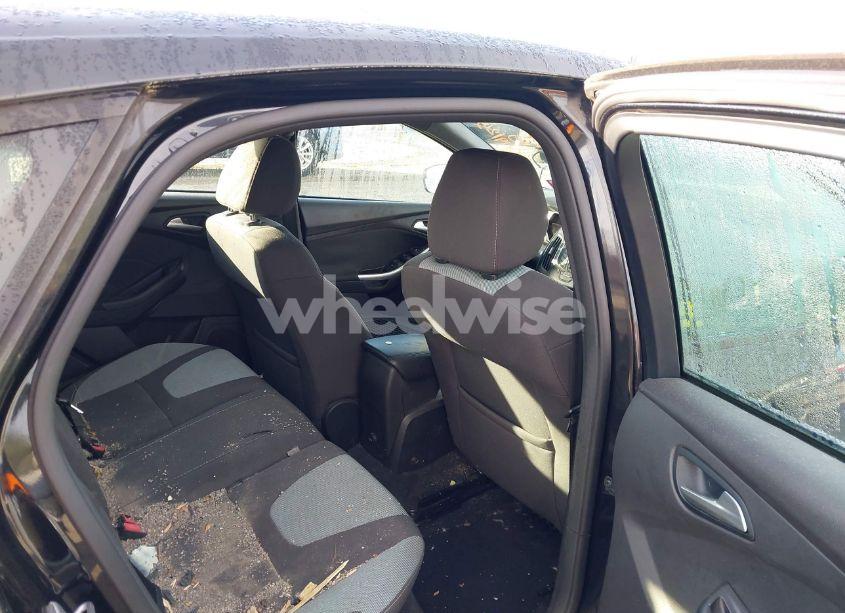 Photo 8 of 2014 Ford Focus ST (VIN 1FADP3L96EL195736)