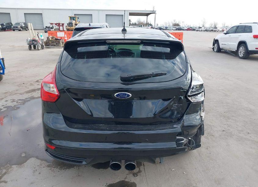 Photo 16 of 2014 Ford Focus ST (VIN 1FADP3L96EL212356)