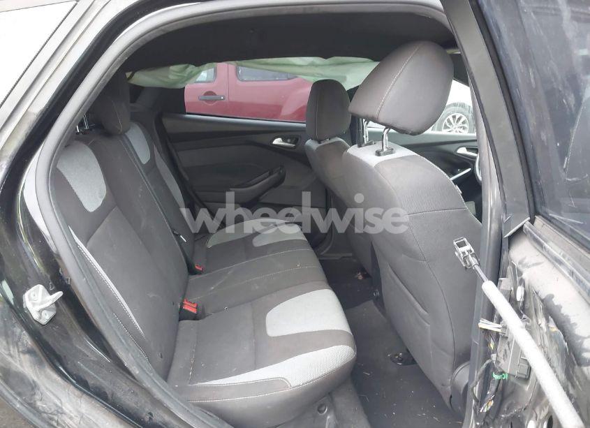 Photo 8 of 2014 Ford Focus ST (VIN 1FADP3L96EL303417)