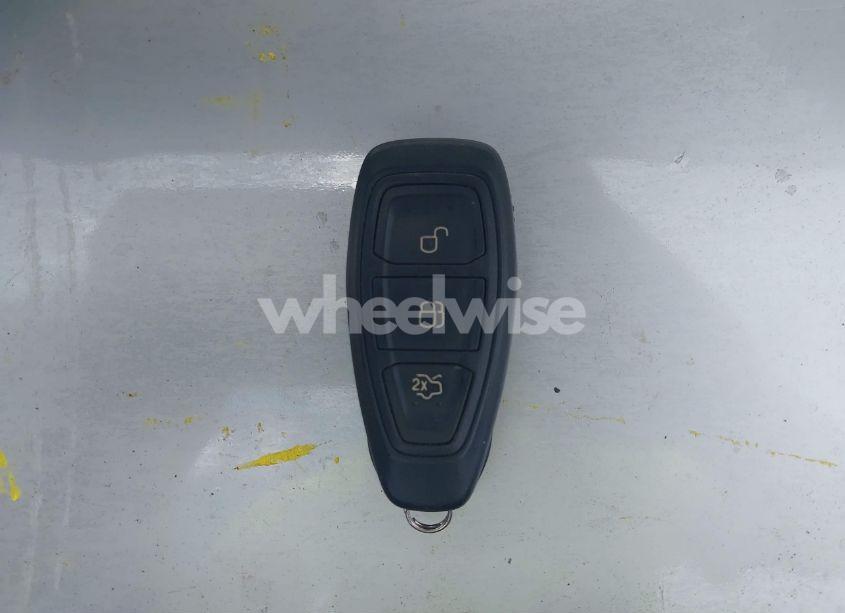 Photo 11 of 2014 Ford Focus ST (VIN 1FADP3L96EL413447)