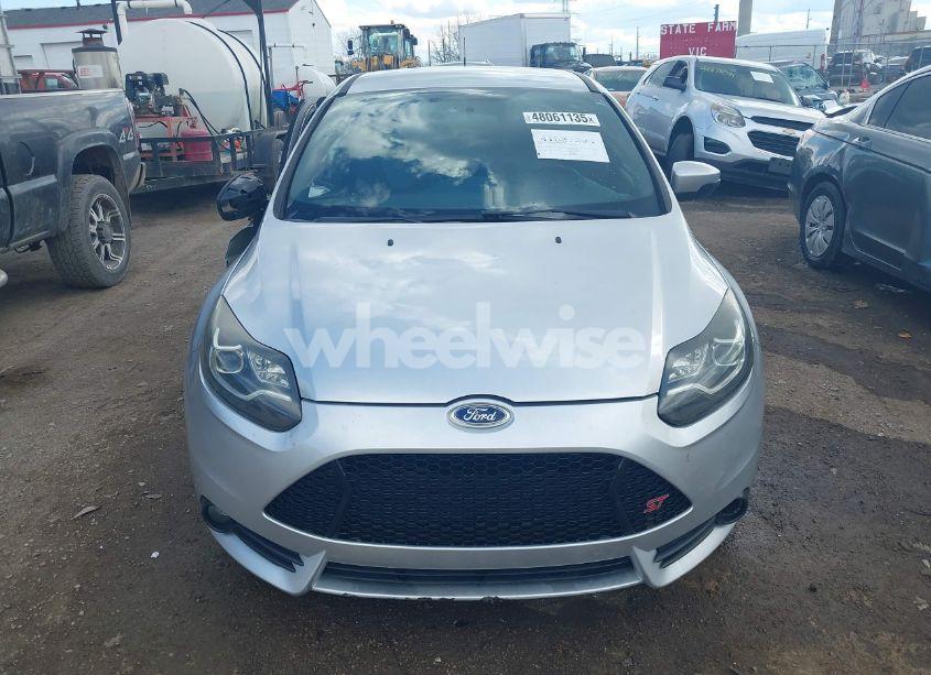 Photo 12 of 2014 Ford Focus ST (VIN 1FADP3L96EL413447)