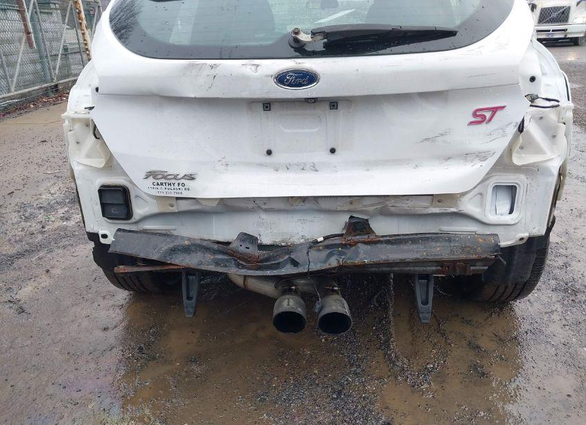 Photo 6 of 2016 Ford Focus ST (VIN 1FADP3L96GL207662)