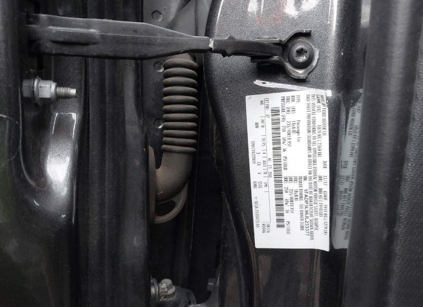 Photo 9 of 2018 Ford Focus ST (VIN 1FADP3L96JL233377)