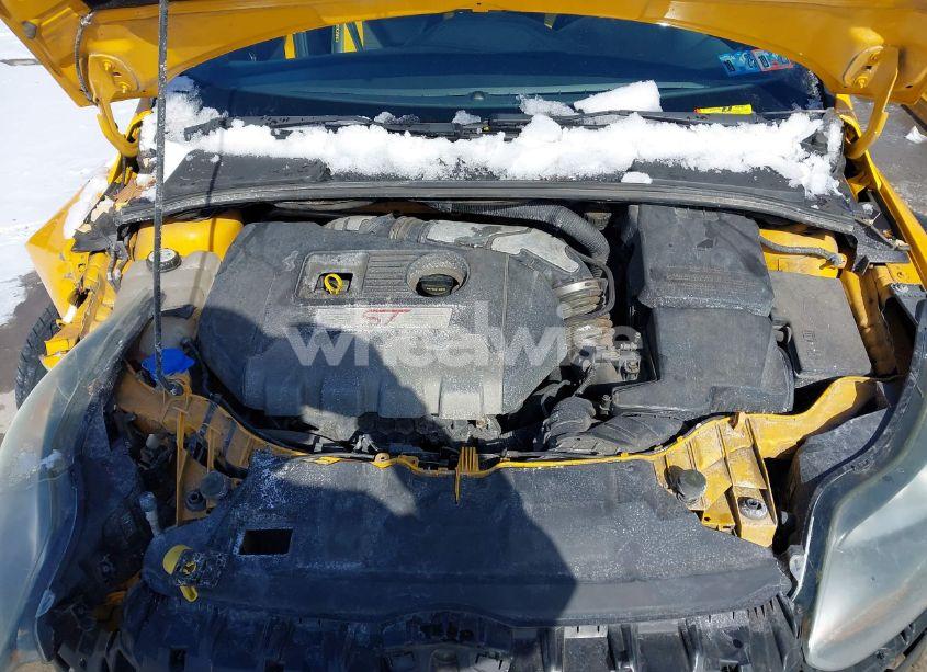 Photo 10 of 2013 Ford Focus ST (VIN 1FADP3L97DL127248)