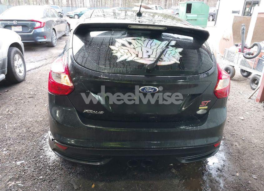 Photo 15 of 2014 Ford Focus ST (VIN 1FADP3L97EL148814)