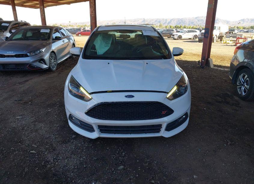 Photo 12 of 2015 Ford Focus ST (VIN 1FADP3L97FL281445)