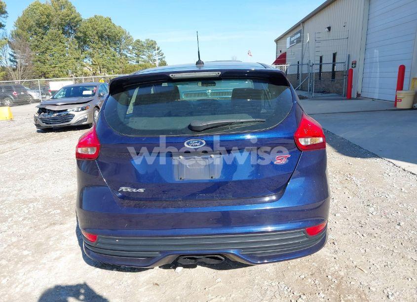 Photo 16 of 2017 Ford Focus ST (VIN 1FADP3L97HL283344)