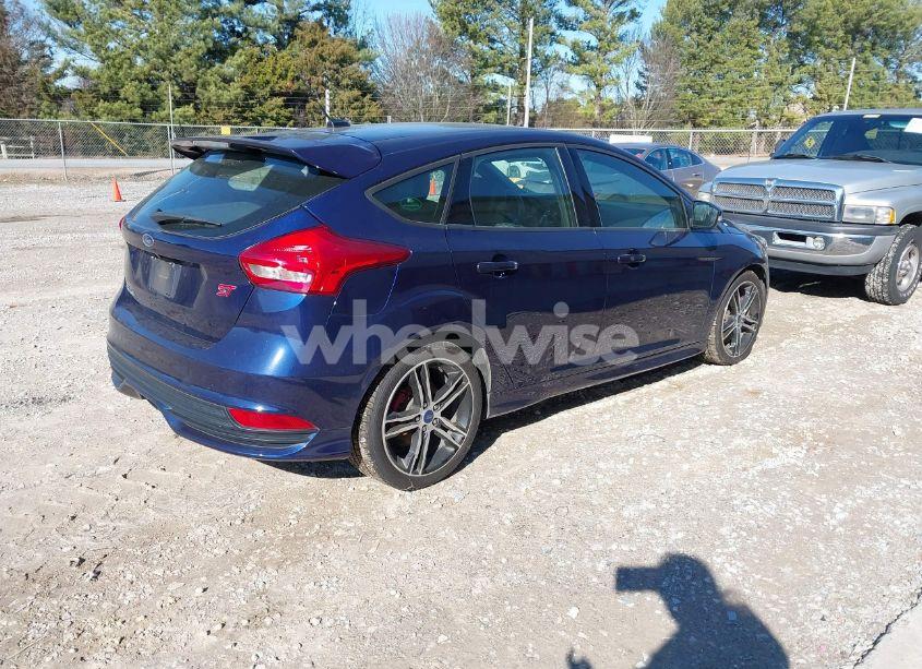 Photo 4 of 2017 Ford Focus ST (VIN 1FADP3L97HL283344)