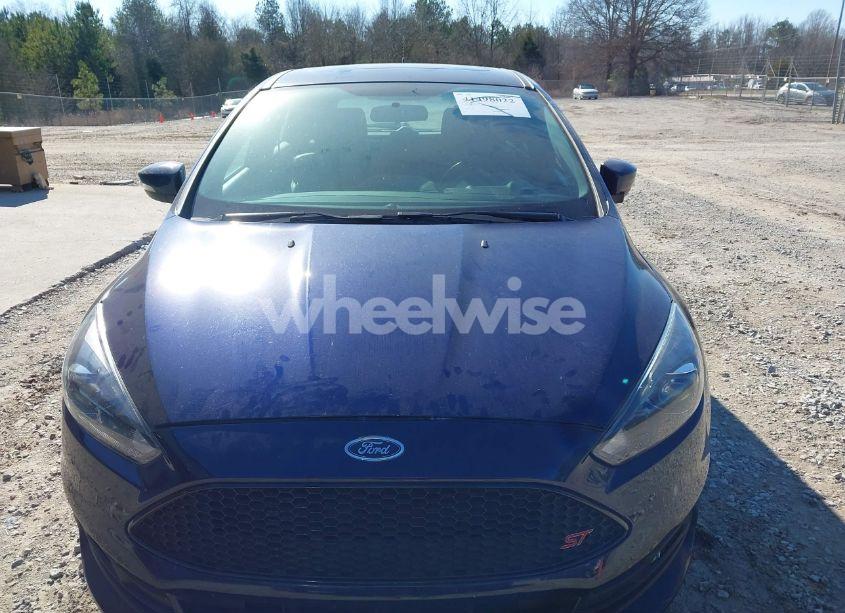 Photo 6 of 2017 Ford Focus ST (VIN 1FADP3L97HL283344)
