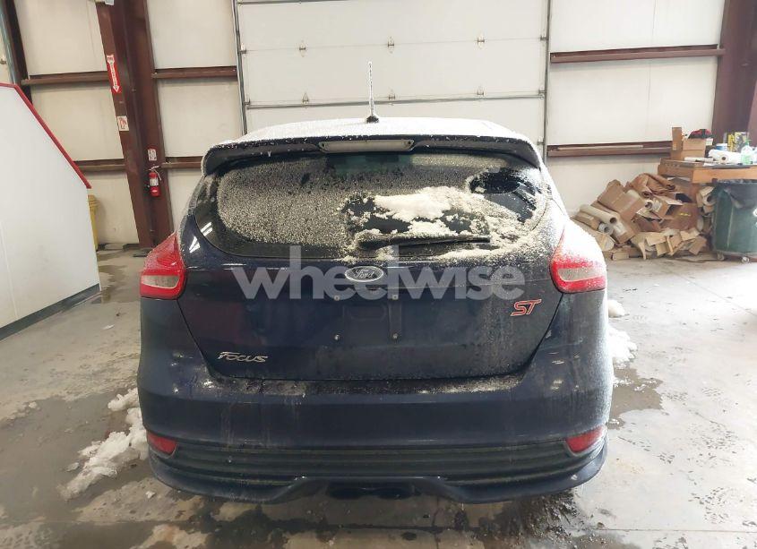 Photo 17 of 2017 Ford Focus ST (VIN 1FADP3L97HL307156)