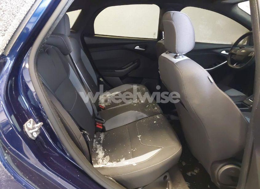 Photo 8 of 2017 Ford Focus ST (VIN 1FADP3L97HL307156)