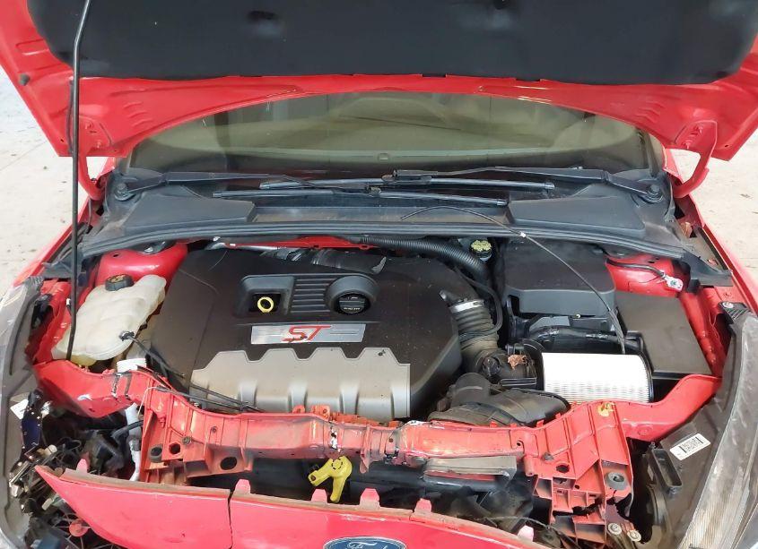 Photo 10 of 2017 Ford Focus ST (VIN 1FADP3L97HL334082)