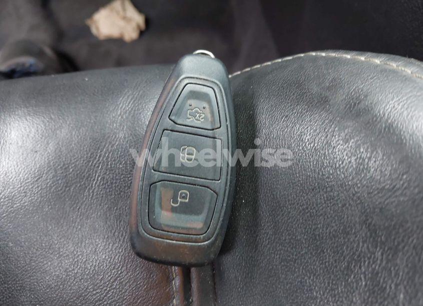 Photo 11 of 2018 Ford Focus ST (VIN 1FADP3L97JL299632)