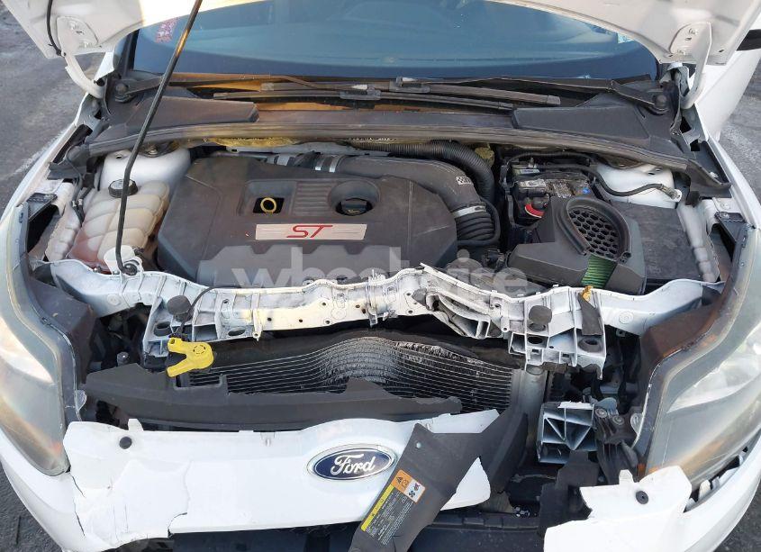 Photo 10 of 2013 Ford Focus ST (VIN 1FADP3L98DL170058)