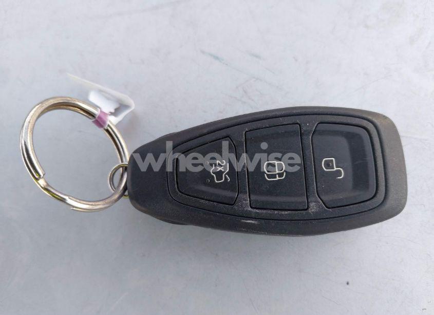 Photo 11 of 2013 Ford Focus ST (VIN 1FADP3L98DL170058)