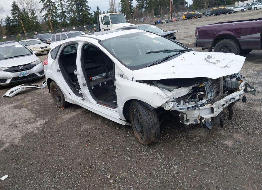 2013 Ford Focus (VIN 1FADP3L98DL314045) main photo