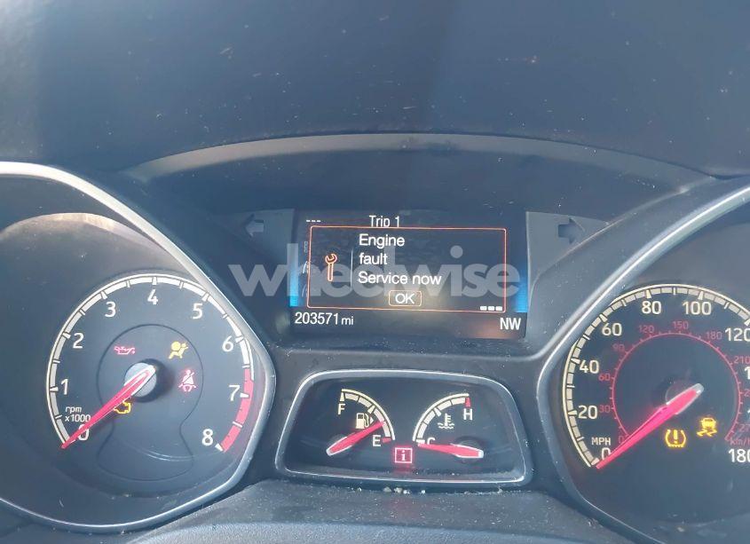 Photo 7 of 2015 Ford Focus ST (VIN 1FADP3L98FL207998)