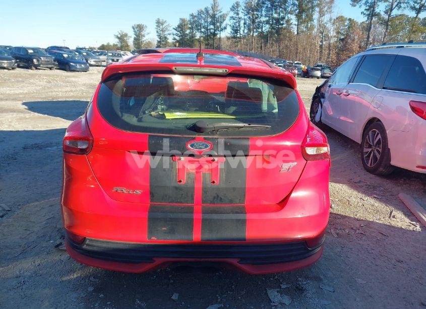 Photo 16 of 2015 Ford Focus ST (VIN 1FADP3L98FL238958)