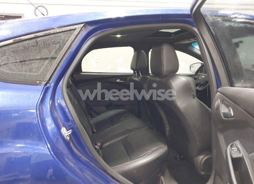 Photo 8 of 2015 Ford Focus ST (VIN 1FADP3L98FL321600)