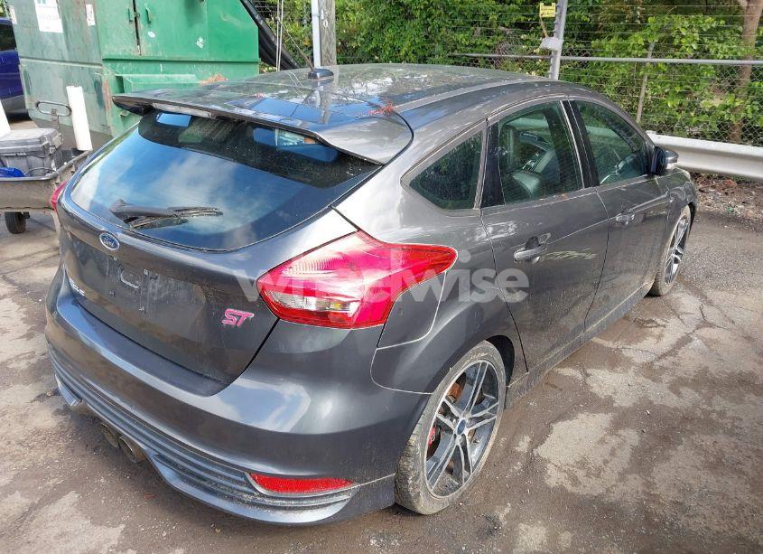 Photo 4 of 2016 Ford Focus ST (VIN 1FADP3L98GL296781)