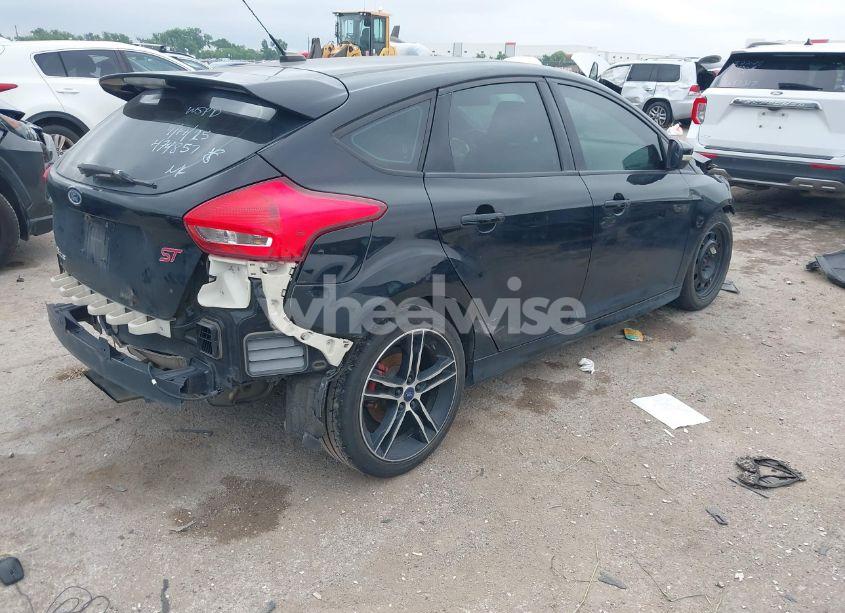 Photo 4 of 2016 Ford Focus ST (VIN 1FADP3L98GL309948)